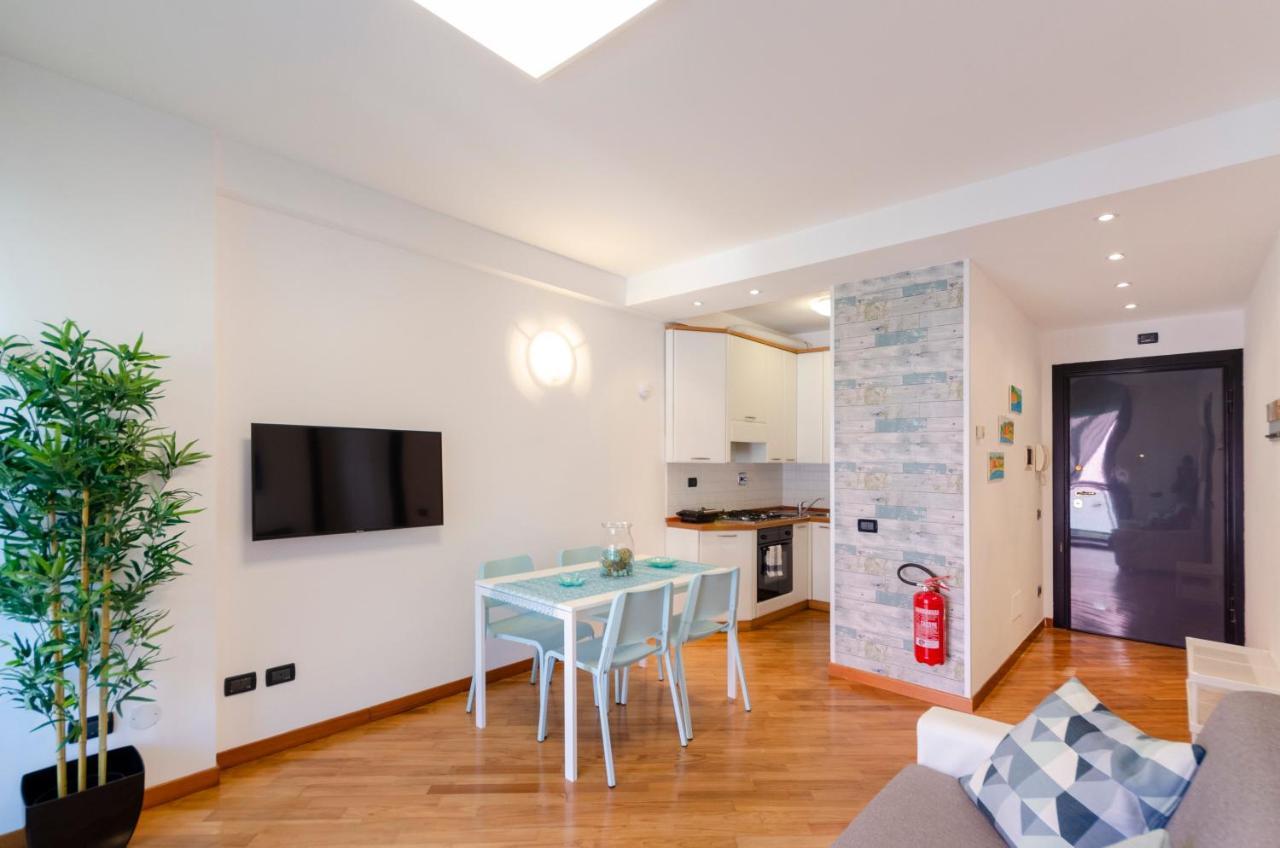 Apartment Dock Of The Bay Genova: Waterfront With Porto Antico Views *