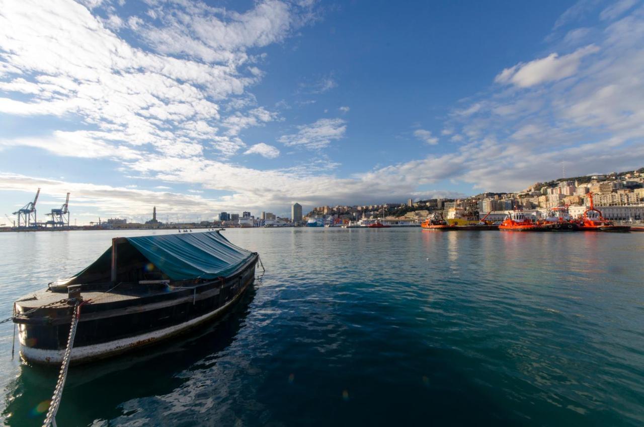 Apartment Dock Of The Bay Genova: Waterfront With Porto Antico Views *